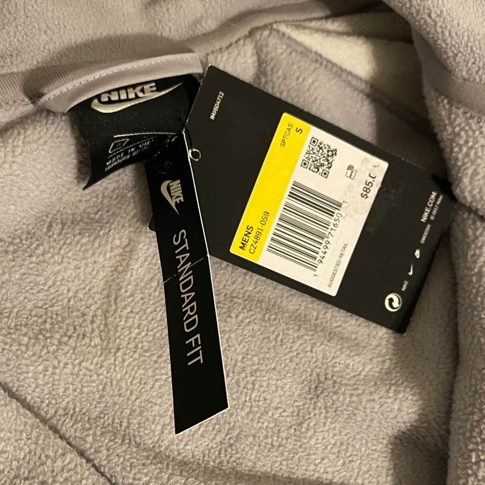 Nike Jacket - Picture 4 of 7